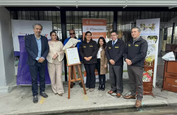 Novacero es promotor del Proyecto de Transformacin Socio-Comunitaria de la Institucin Educativa Juan Manuel Lasso