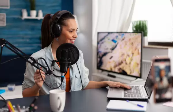 Diez lecciones de podcasting que aprendí tras superar 100 episodios y por qué deberían aplicarlas