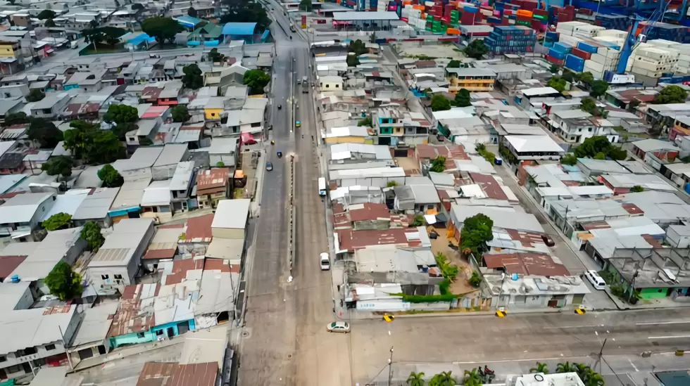 Zona portuaria isla Trinitaria Guayaquil