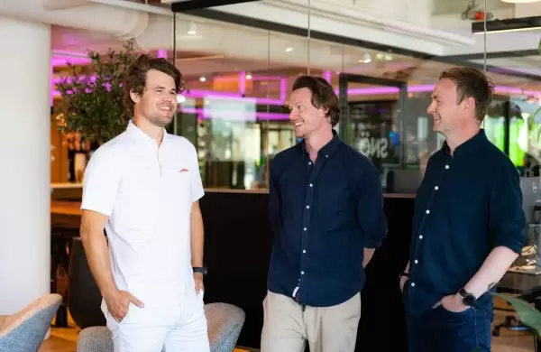 Fue campeón mundial de ajedrez, se aburrió de la competencia y creó una startup que acaba de levantar US$ 3 millones