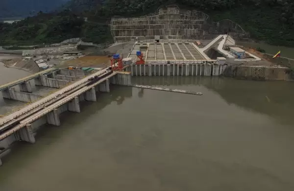 Power China asumirá la operación de Coca Codo Sinclair e invertirá US$ 400 millones en Ecuador