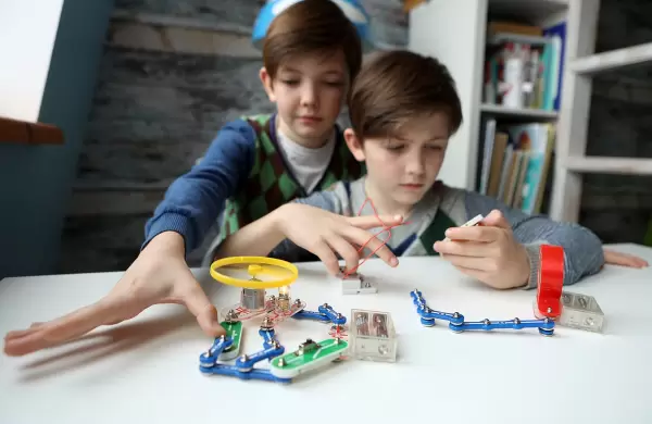 Robtica, Ciencia e IA: Cmo es la escuela que cre Elon Musk y abri la convocatoria a estudiantes