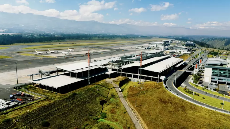 Aeropuerto de Quito expansin ptb2