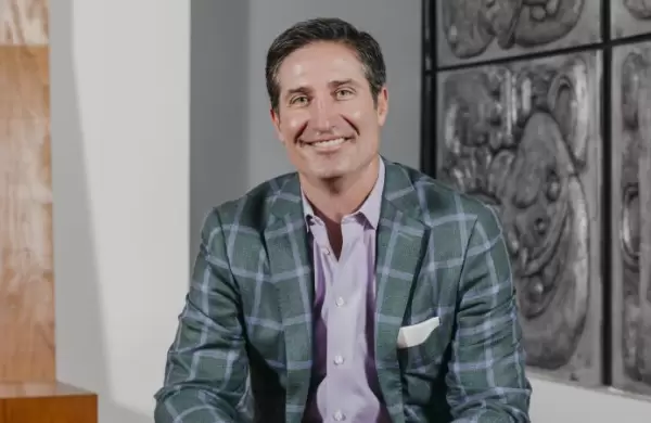 La increble suma que podra alcanzar el nuevo CEO de Starbucks si cumple todos sus objetivos