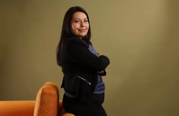 La bióloga que se ganó la confianza de la fundación que patrocina Leonardo Di Caprio