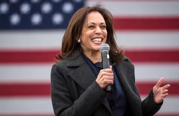 Trump vs. Harris para 2024: Harris lleva ventaja de 6 puntos en la última encuesta pero la lucha se centra los estados clave
