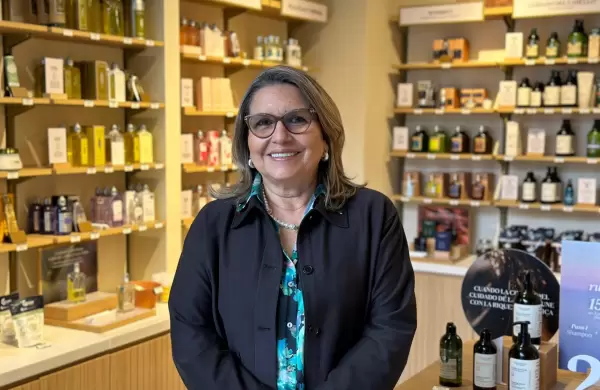 Ella resucitó a  L'Occitane Perú