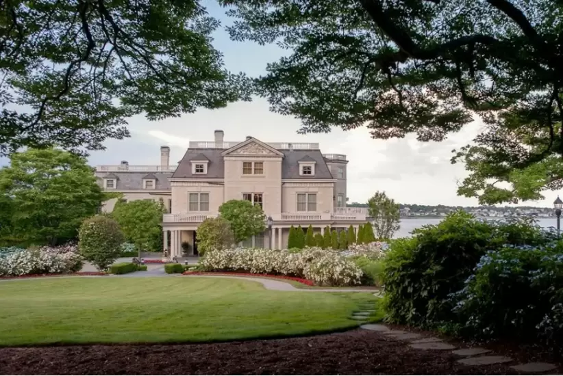 The Chanler at Cliff Walk