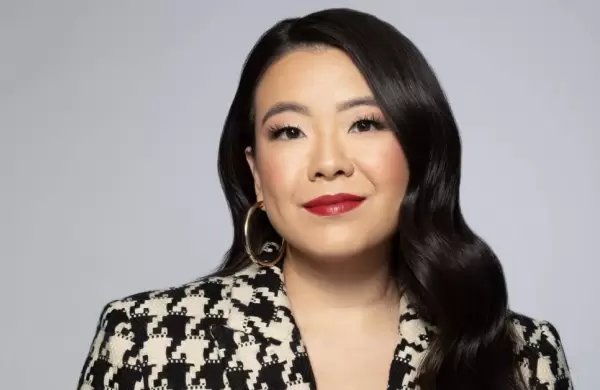 De Wall Street a TikTok: cómo esta mujer empoderó a una nueva generación con sus consejos de "inversiones inteligentes"