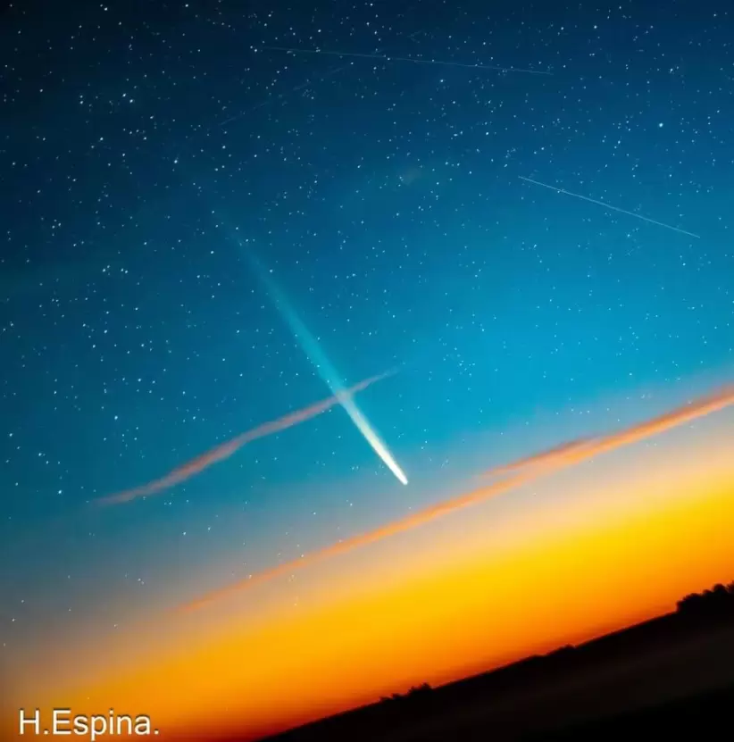 cometa atlas uruguay