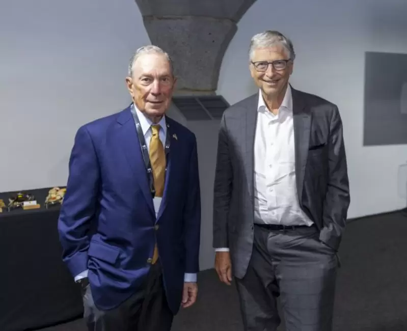 Mike Bloomberg, Bill Gates