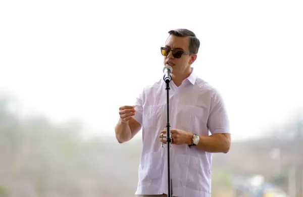 El 20 de diciembre se terminan los cortes de luz en Ecuador, anuncia el Gobierno