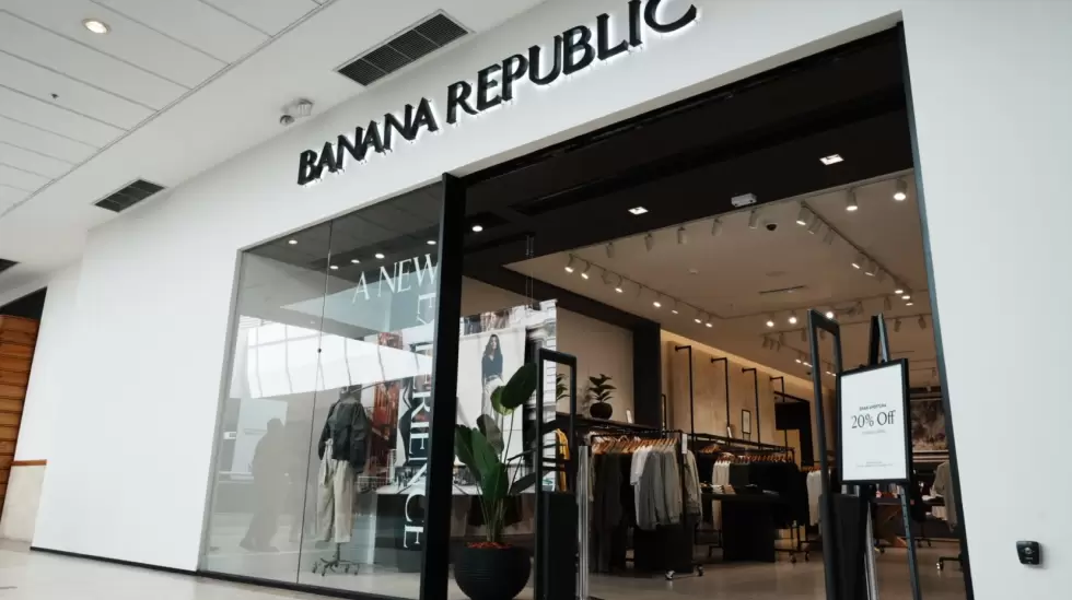 Banana Republic Scala 1