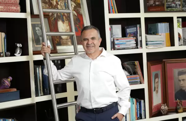 Para ser un gigante luch contra gigantes