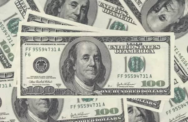 Una generacin usando dlares