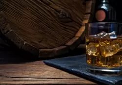 Los mejores whiskies irlandeses de pura malta de 2025, según BevTest