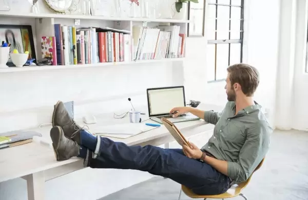 Las 20 carreras de más rápido crecimiento para trabajos totalmente remotos