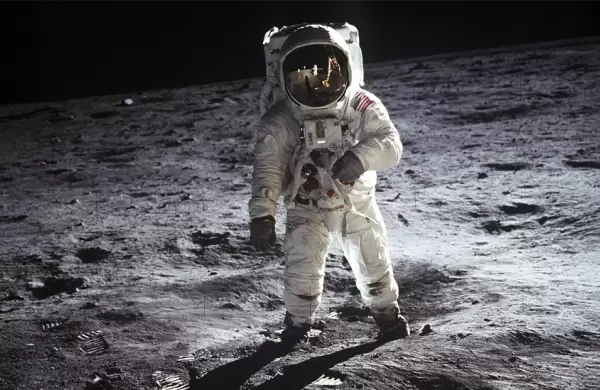 El futuro del traje espacial: lo que usarán los astronautas de Artemis de la NASA