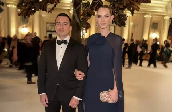 La primera dama deslumbr con un outfit de ms de US$ 40.000 en el Starlight Ball