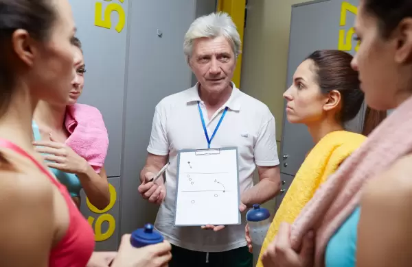 Es realmente un coach deportivo o simplemente te est vendiendo una tabla de entrenamientos?