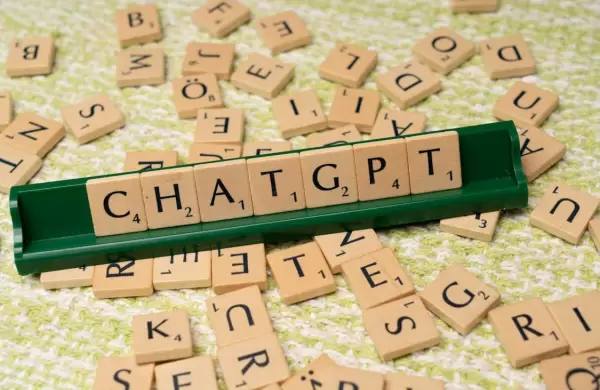Cinco prompts de ChatGPT para crear un plan de redes sociales que realmente cumplas