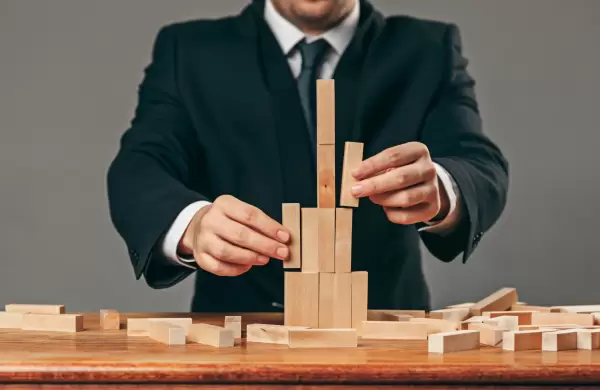 Economa: qu es el cambio de estructuras?