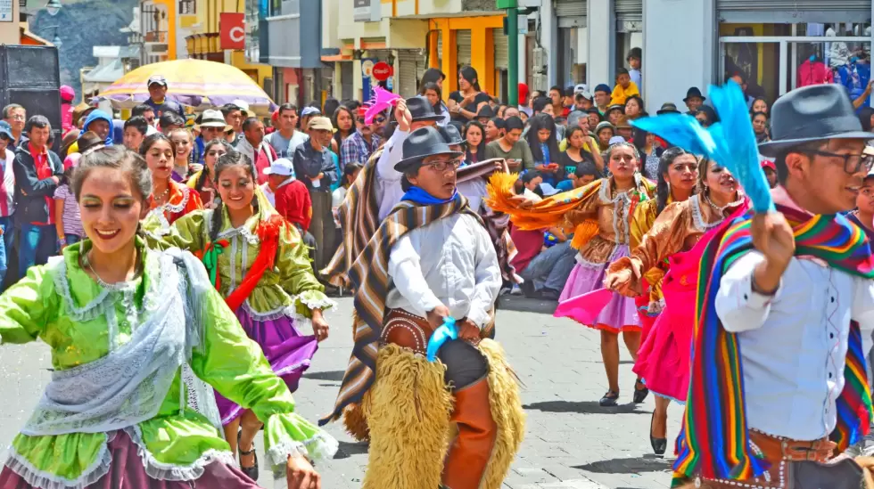 foto3carnaval-guaranda-2019-scaled