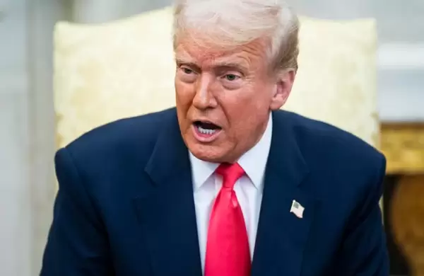 Trump amenaza con un arancel del 200 % a las bebidas alcohólicas de la UE, incluido el vino francés