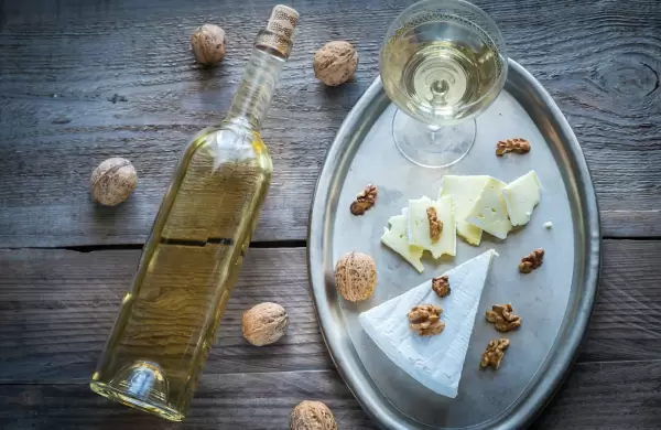 Cómo maridar vino con queso de cabra