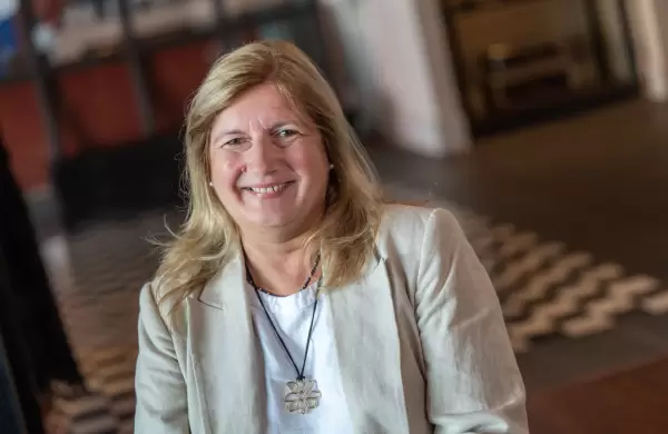 Cada vez más gerentes en Uruguay cobran un bono si se cumplen metas de sostenibilidad: ¿cómo se aplica?