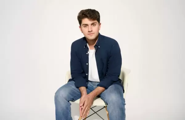 Con el legado de su bisabuela: este joven de 22 años conquistó el mercado de humus en Nueva York y va por Target