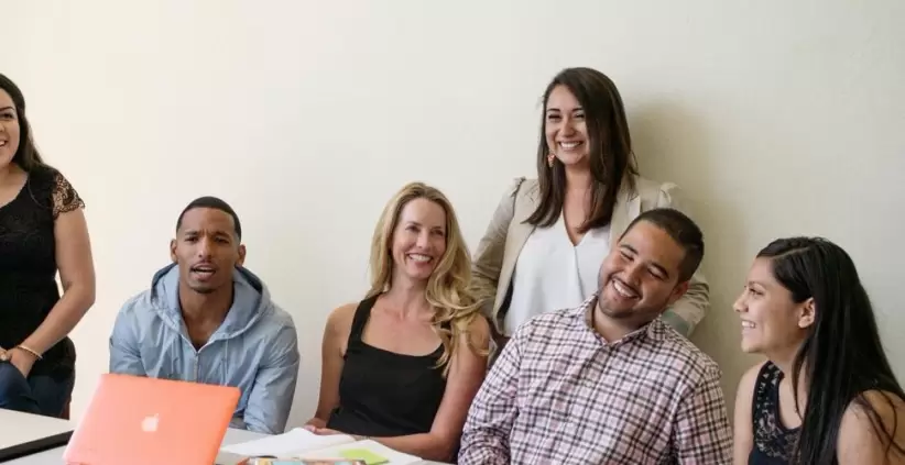 laurene powell jobs y jovenes