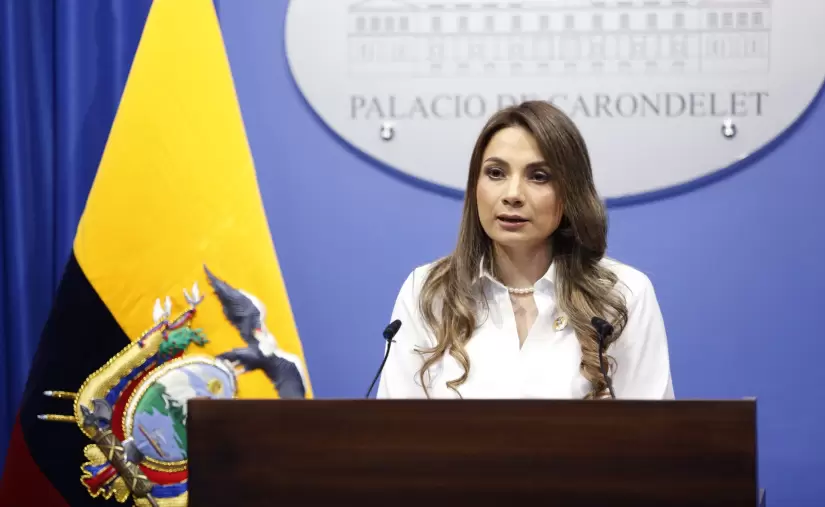 El Ejecutivo anuncia fusión de ministerios; pasan de 20 a 14