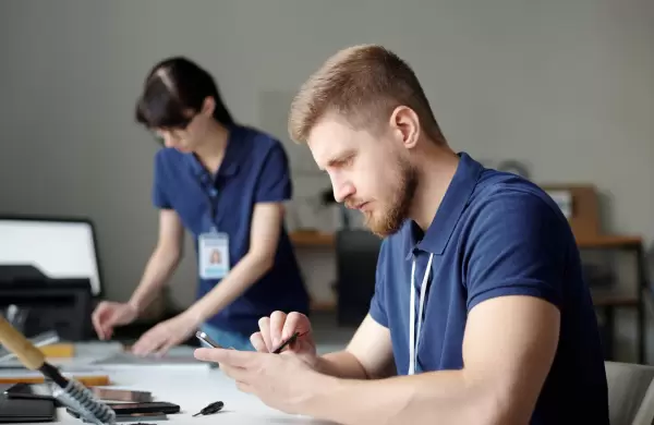 Photoshop llega a Android con funciones de inteligencia artificial y edición profesional