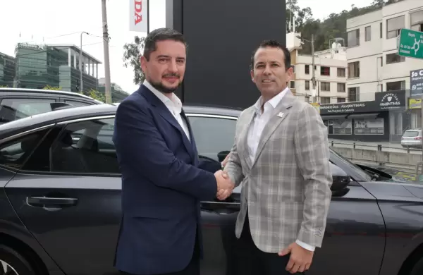 Honda presenta su primer híbrido en Ecuador con una nueva red de concesionarios