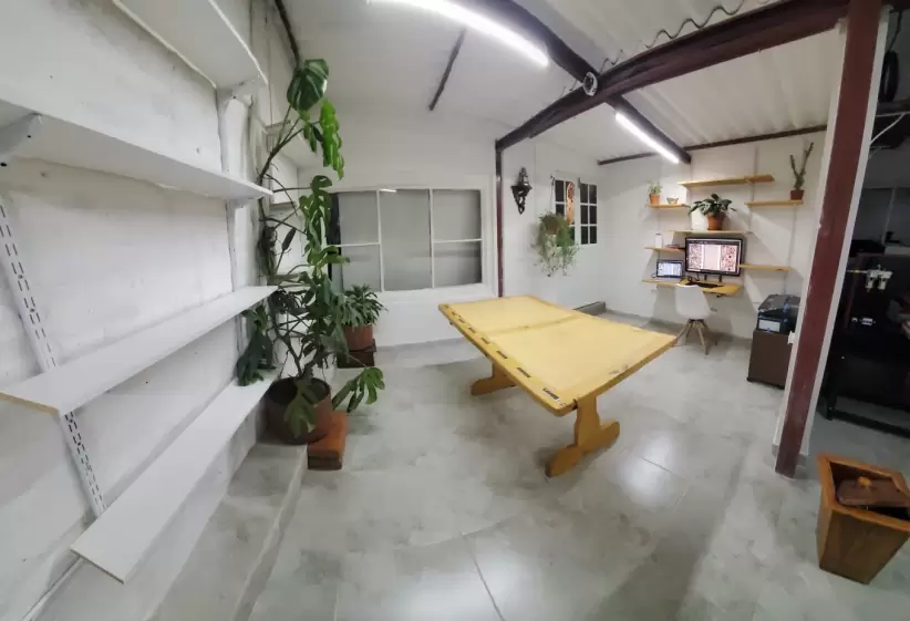 Así nació el atelier de Belén Guédez, en el jardín de su casa. Foto: cortesía.