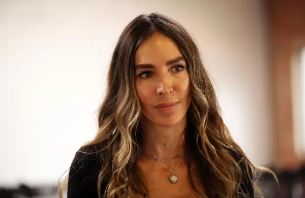 Crespo: 25 locales a pulso