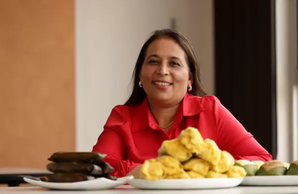 Medio millón de humitas cocinadas con sazón lojana
