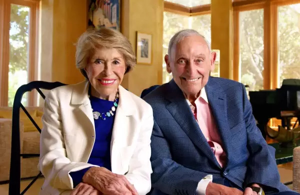 El expresidente de Citigroup apuesta fuerte por la IA en salud y dona US$ 100 millones