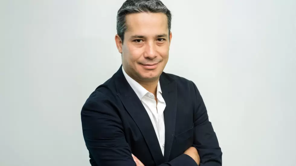 Armando Uriegas