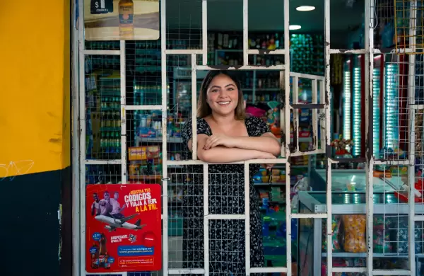 Cervecería Nacional firma alianza con la CAF para impulsar la inclusión financiera y digitalización de pequeños empresarios en América Latina