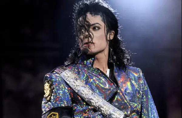 Michael Jackson alcanza un nuevo éxito, 15 años después de su muerte