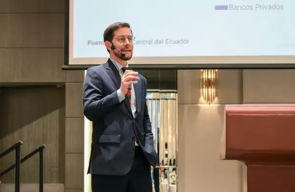 Avelln: "El desempeo de la economa super las expectativas y previsiones"