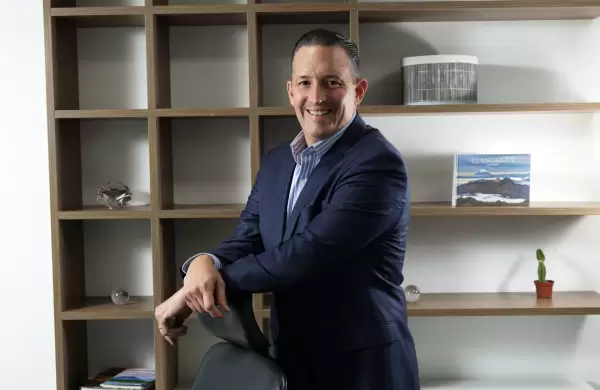 Bupa puso el ojo en Ecuador y él trazó el mapa