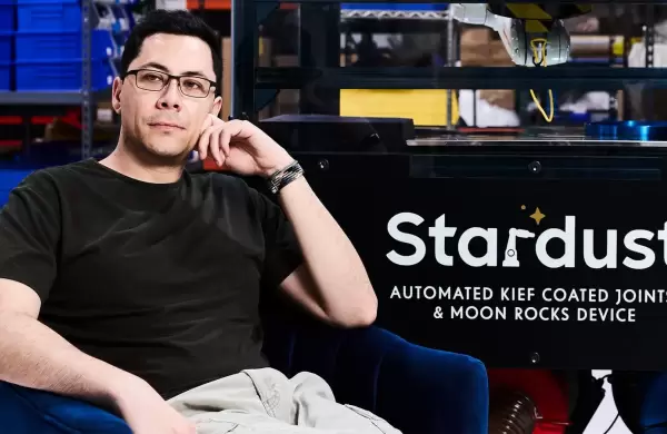 Conoce al exingeniero de la NASA que entrena robots para fabricar porros prearmados