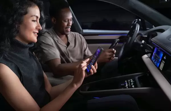 S[olo para acompañantes; startup que permite jugar al Uno y Pictionary en tu auto que compraron gigantes como Volkswagen, BMW y Porsche