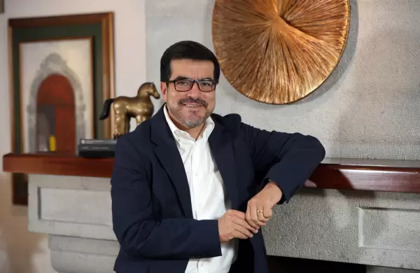 Loaiza: "Usted quiere vender agua bendita en el infierno"