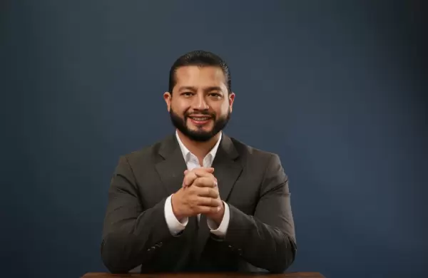 Un cuencano detrás de Shield, neobanco que impulsa transacciones con stablecoins