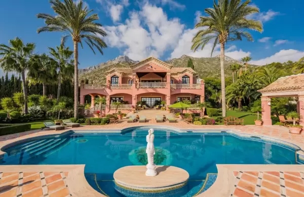 El club privado de los multimillonarios tech: fundadores de Spotify e inversores de Silicon Valley se mudan a Marbella