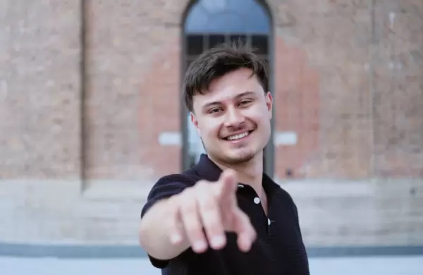 El Under 30 que avanza a mil por hora